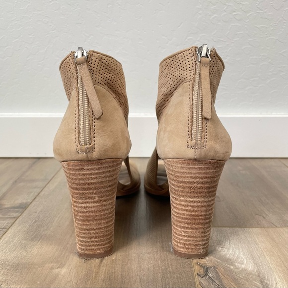 Vince Camuto Leather Heeled Boots Size 10 - Picture 2 of 6